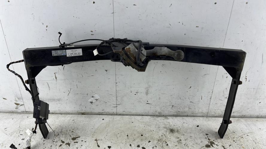 Attelage (boule de remorquage) VOLKSWAGEN TIGUAN 1 PHASE 1 Essence