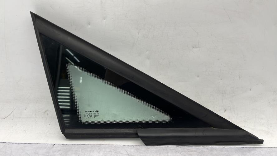 Custode avant droit SEAT IBIZA 4 PHASE 1 Diesel