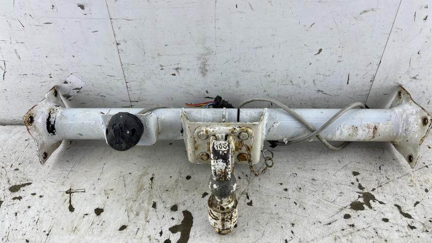 Attelage (boule de remorquage) RENAULT B80 Diesel