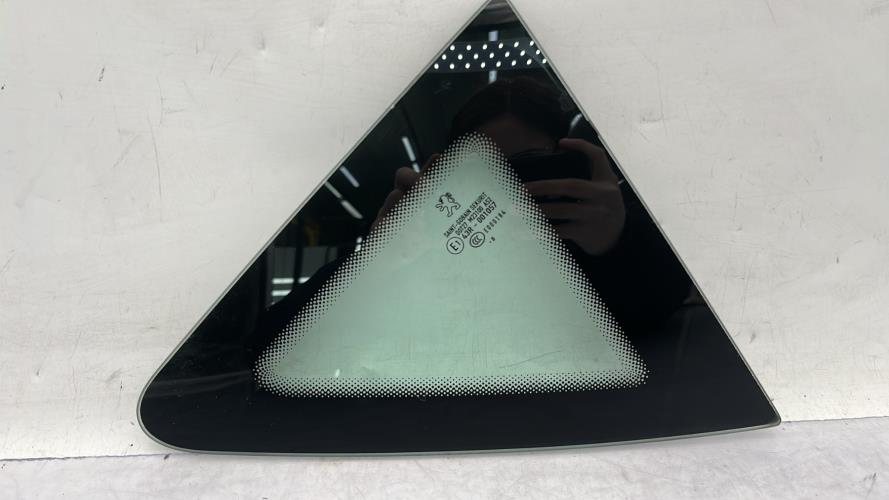 Custode arriere droit PEUGEOT 207 PHASE 1 BREAK Diesel