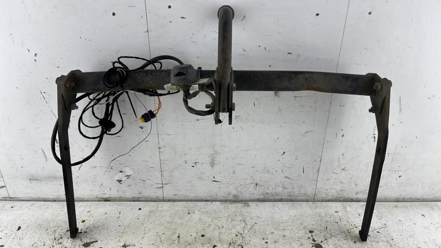 Attelage (boule de remorquage) FORD FOCUS 3 PHASE 1 Diesel