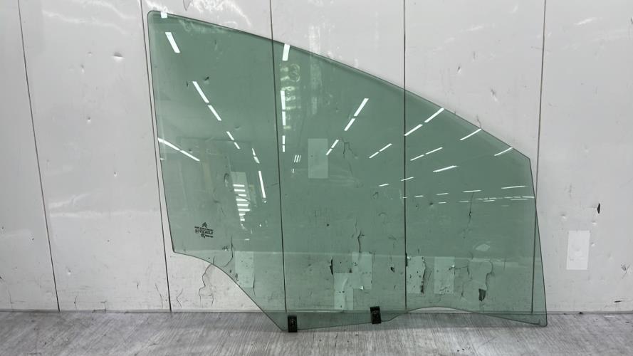 Vitre avant droit CITROEN C4 1 PHASE 1 Diesel