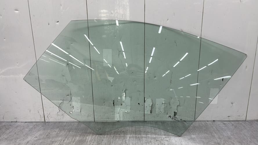 Vitre avant gauche CITROEN C4 2 PHASE 1 Diesel