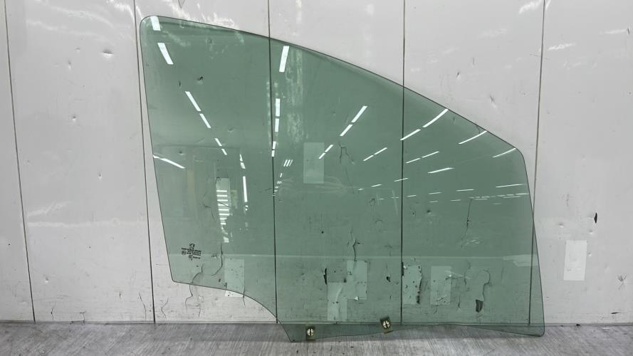 Vitre avant droit PEUGEOT 207 PHASE 1 Diesel