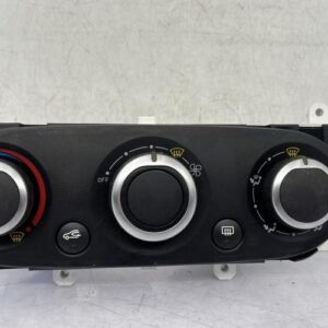 Commande chauffage RENAULT CLIO 4 PHASE 2 Essence