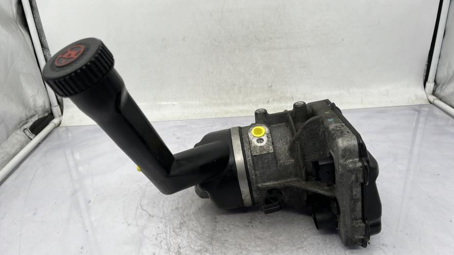 Pompe de direction PEUGEOT 308 1 PHASE 1 Diesel
