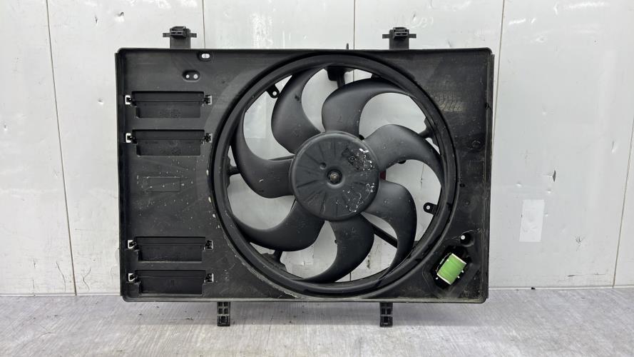 Moto ventilateur radiateur FORD FIESTA 7 PHASE 1 Essence