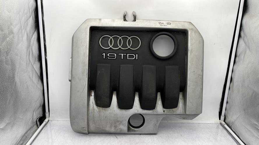Cache moteur  AUDI A3 2 PHASE 1 Diesel