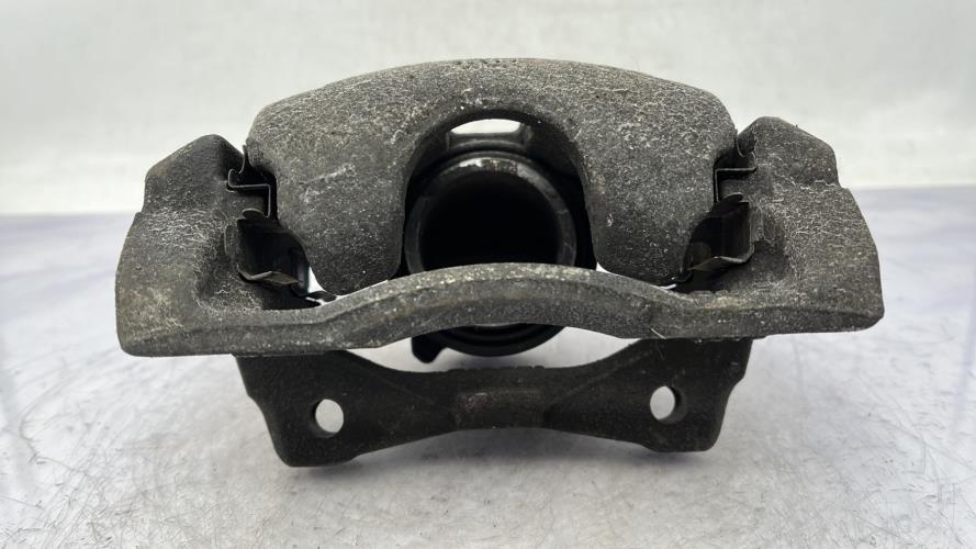 Etrier avant droit (freinage) NISSAN MICRA 5 Essence