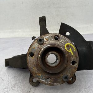 Fusee avant gauche NISSAN MICRA 5 Essence