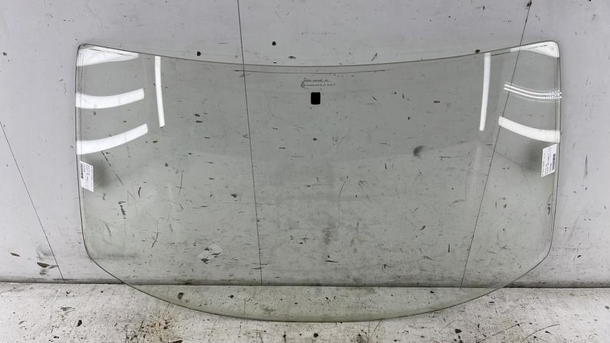 Pare brise PEUGEOT 205 PHASE 2 Essence