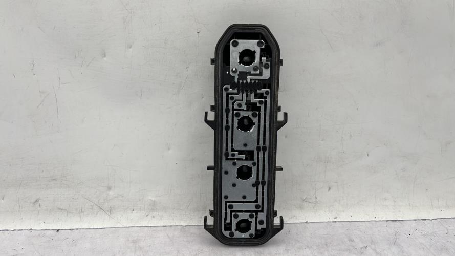 Platine feu arriere gauche RENAULT CLIO 2 PHASE 2 Essence