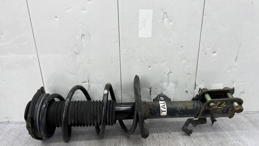 Amortisseur avant gauche NISSAN JUKE 1 PHASE 1 Diesel