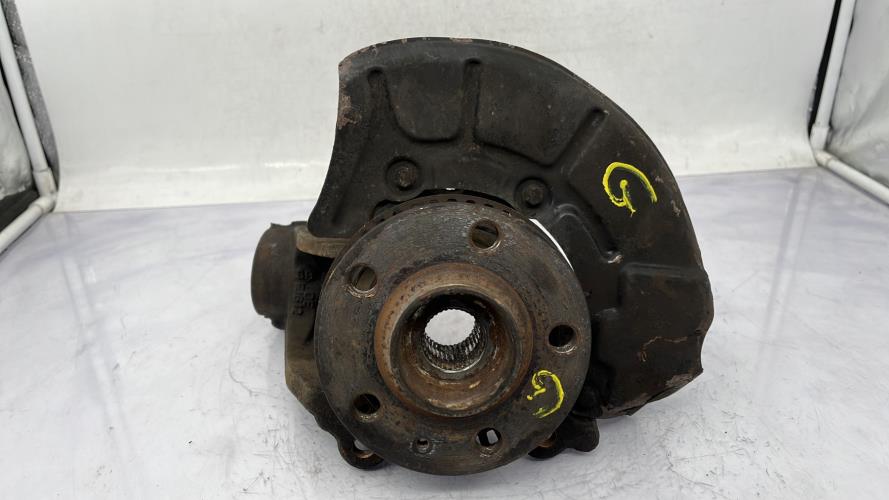 Fusee avant gauche AUDI A3 1 PHASE 2 Diesel