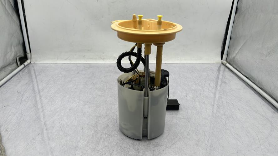 Pompe immergee VOLKSWAGEN GOLF 5 Diesel