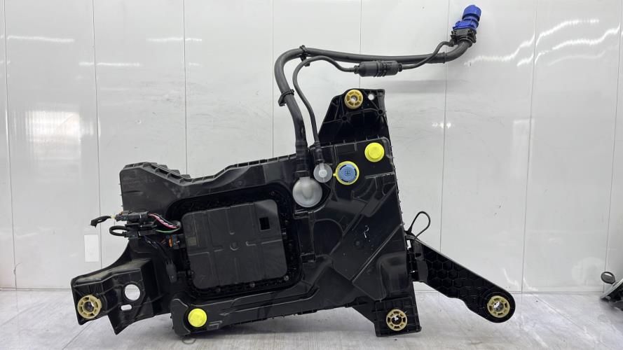 Reservoir AdBlue PEUGEOT 308 2 SW PHASE 2 BREAK Diesel