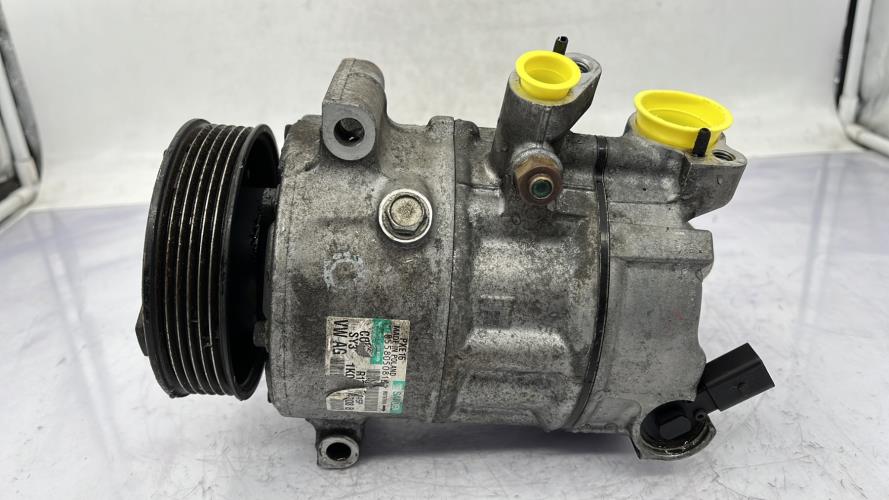 Compresseur clim VOLKSWAGEN GOLF 5 Diesel