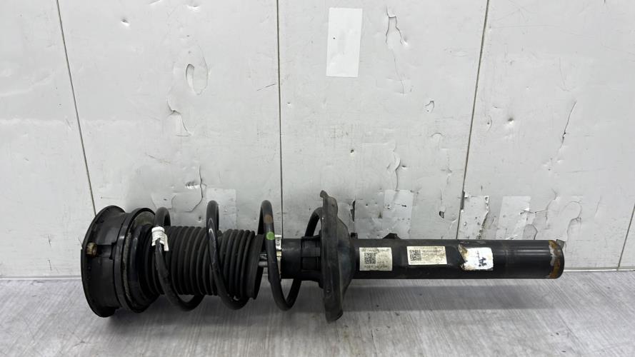 Amortisseur avant gauche VOLKSWAGEN GOLF SPORTSVAN PHASE 1 Essence