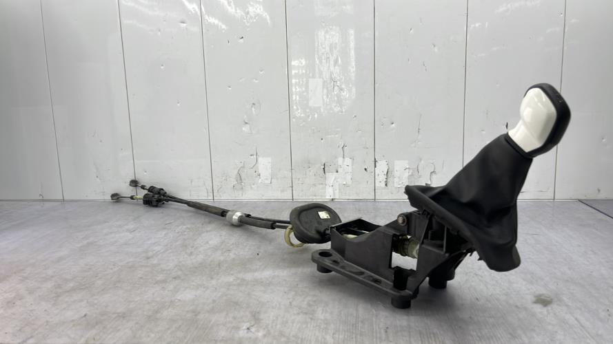 Levier de vitesses PEUGEOT 208 1 PHASE 2 Essence