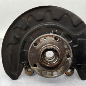 Fusee avant gauche VOLKSWAGEN GOLF SPORTSVAN PHASE 1 Essence