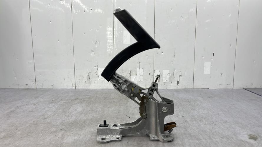 Levier frein à main CITROEN C4 CACTUS Diesel