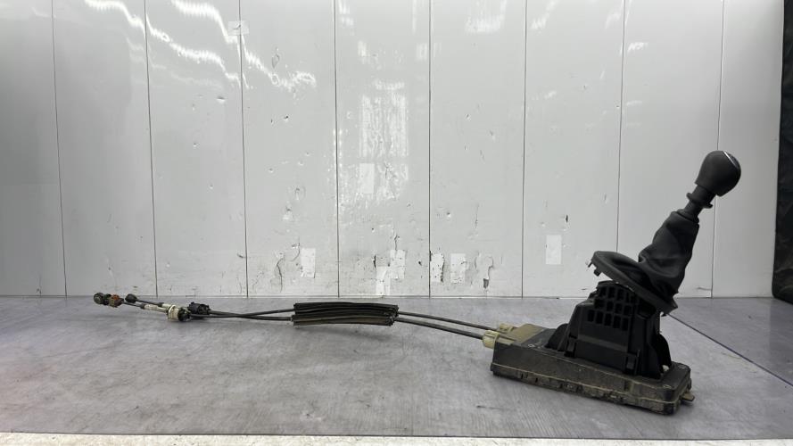 Levier de vitesses DACIA DUSTER 1 PHASE 1 Diesel