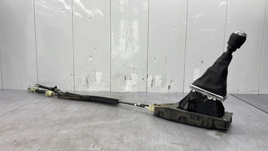 Levier de vitesses DACIA DUSTER 2 PHASE 1 Diesel