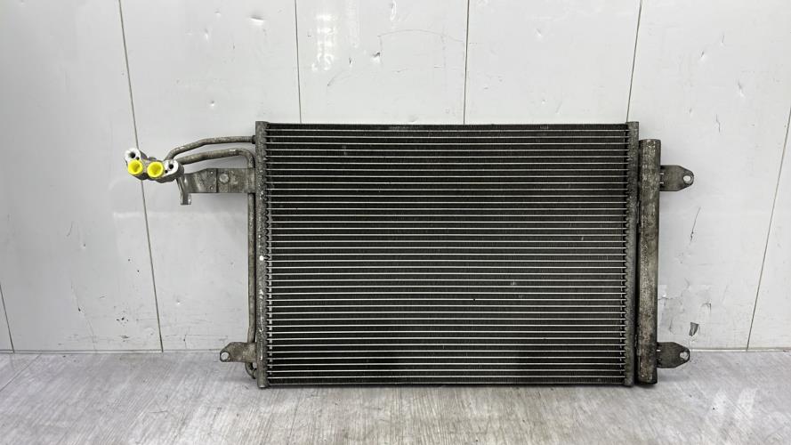 Condenseur de clim VOLKSWAGEN GOLF 6 Diesel