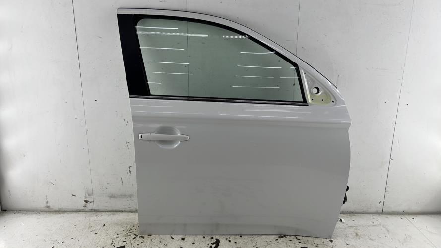 Porte avant droit MITSUBISHI OUTLANDER 3 PHASE 2 Diesel