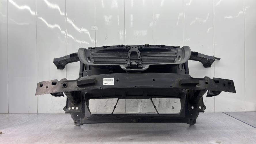 Armature avant, Masque avant BMW SERIE 1 E81 Diesel