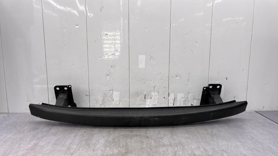 Renfort pare choc avant (traverse) VOLKSWAGEN POLO 4 PHASE 1 Essence