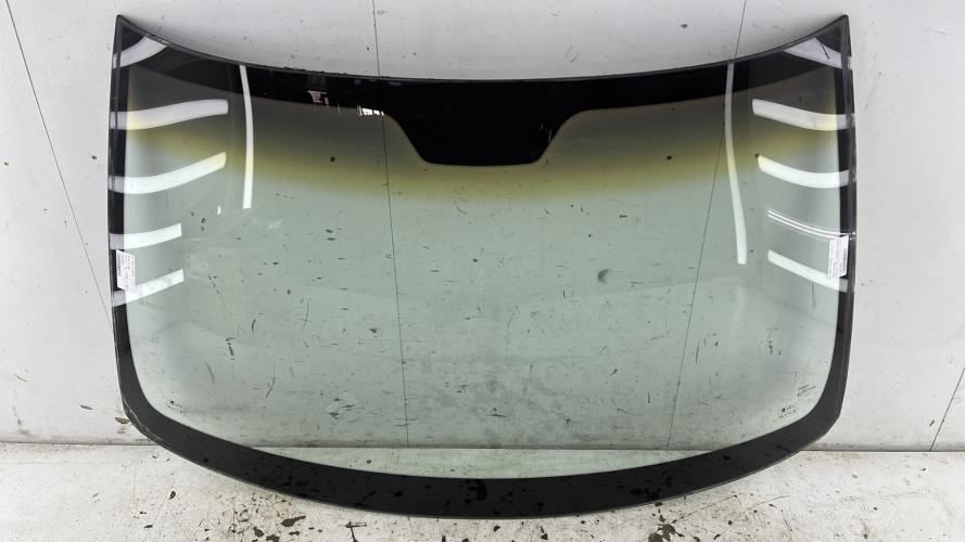 Pare brise VOLVO V 70 1 PHASE 2 BREAK Diesel