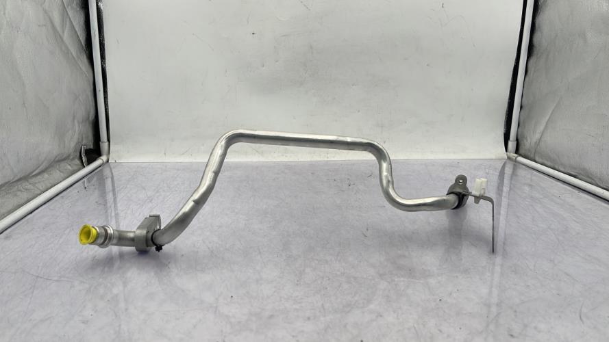 Tuyau de climatisation NISSAN MICRA 5 Essence