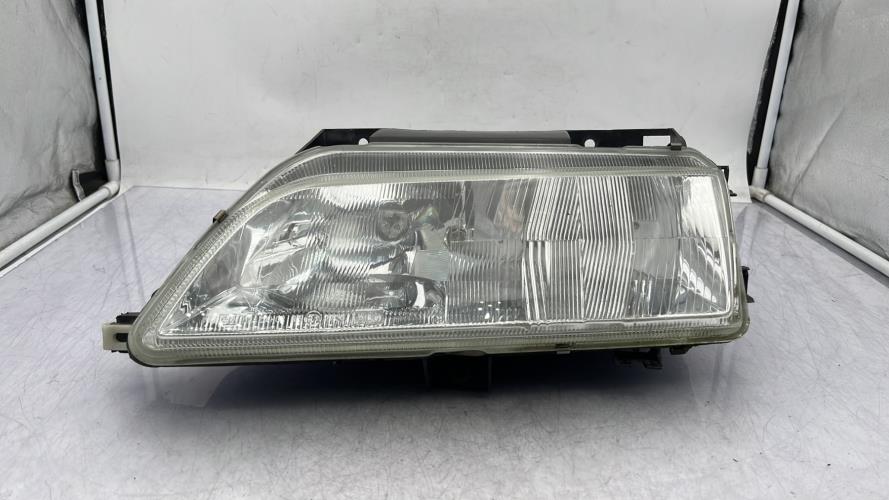 Optique avant principal gauche (feux)(phare) CITROEN XANTIA PHASE 2 Diesel