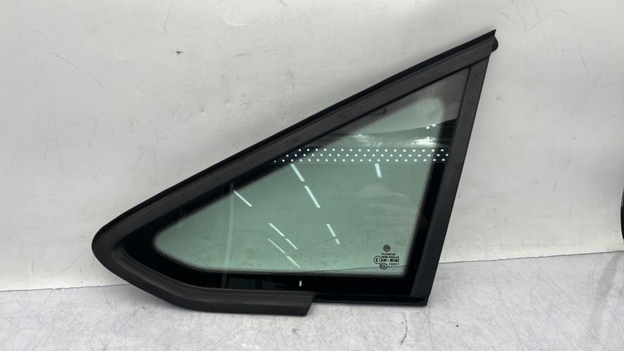 Custode avant gauche VOLKSWAGEN GOLF SPORTSVAN PHASE 1 Essence