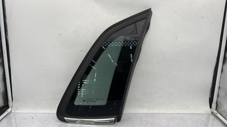 Custode arriere droit CITROEN C4 2 PHASE 1 Diesel