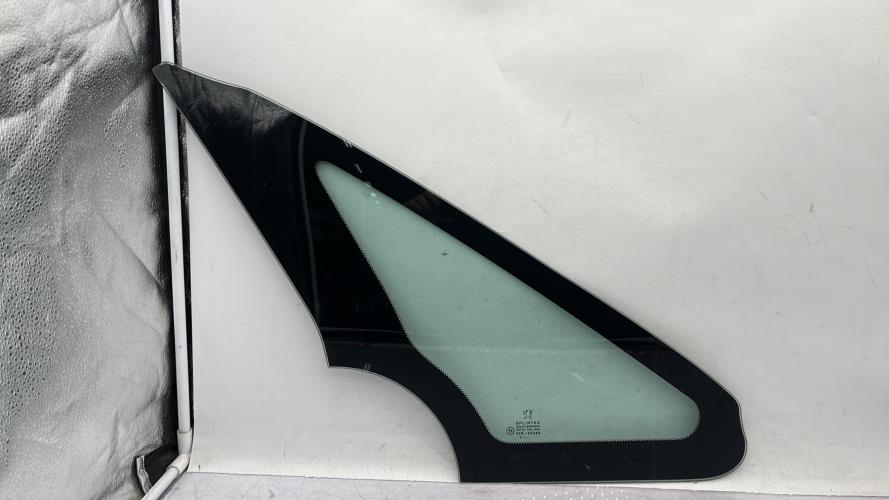 Custode avant droit PEUGEOT 1007 Diesel