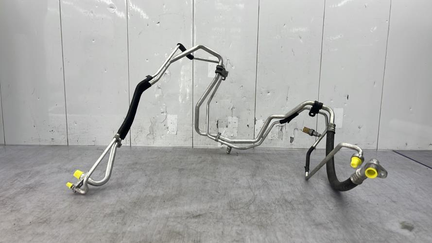 Tuyau de climatisation PEUGEOT 108 Essence