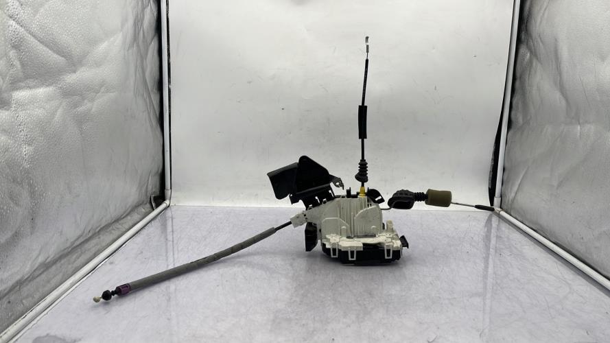 Serrure avant gauche MERCEDES CLASSE C 204 PHASE 1 Diesel