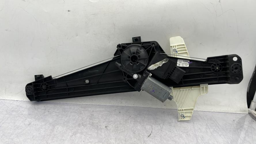 Leve vitre electrique arriere gauche PEUGEOT 3008 2 PHASE 1 Diesel