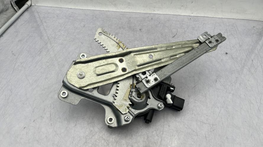 Leve vitre electrique arriere gauche CITROEN C-CROSSER Diesel