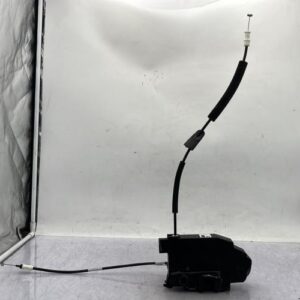 Serrure avant droit PEUGEOT 308 2 PHASE 2 Diesel