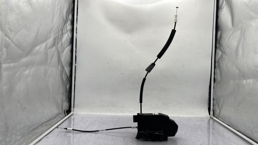 Serrure avant droit PEUGEOT 308 2 PHASE 2 Diesel