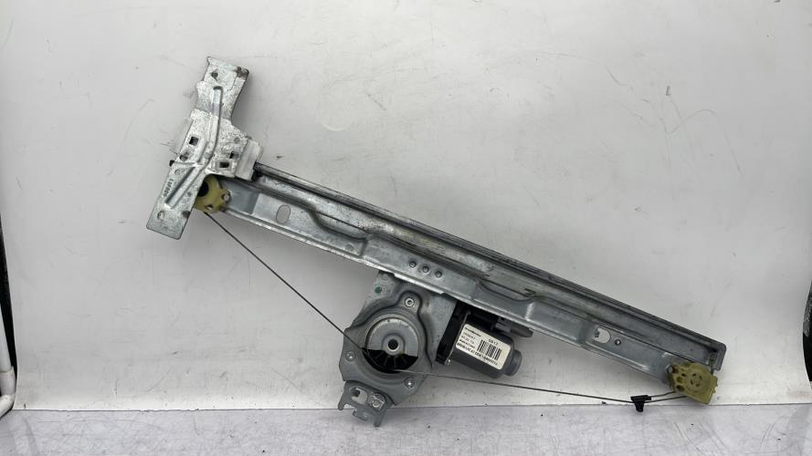 Leve vitre electrique avant gauche PEUGEOT 207 PHASE 1 Diesel
