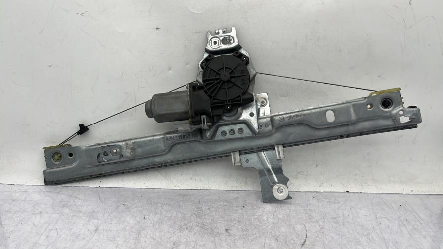 Leve vitre electrique avant droit PEUGEOT 207 PHASE 1 Diesel