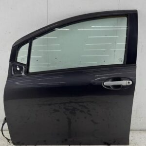 Porte avant gauche TOYOTA YARIS 2 PHASE 2 Diesel