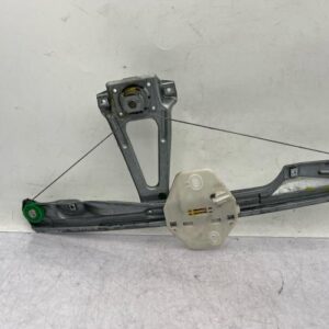 Leve vitre mecanique arriere droit RENAULT CLIO 2 CAMPUS PHASE 1 Diesel