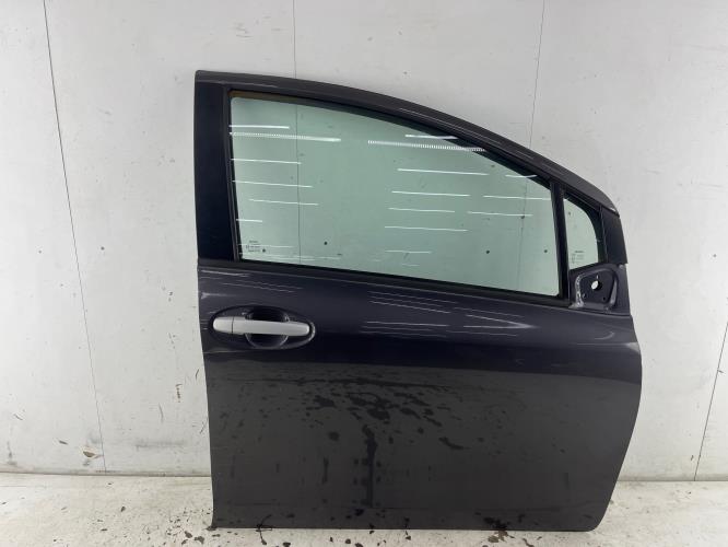 Porte avant droit TOYOTA YARIS 2 PHASE 2 Diesel