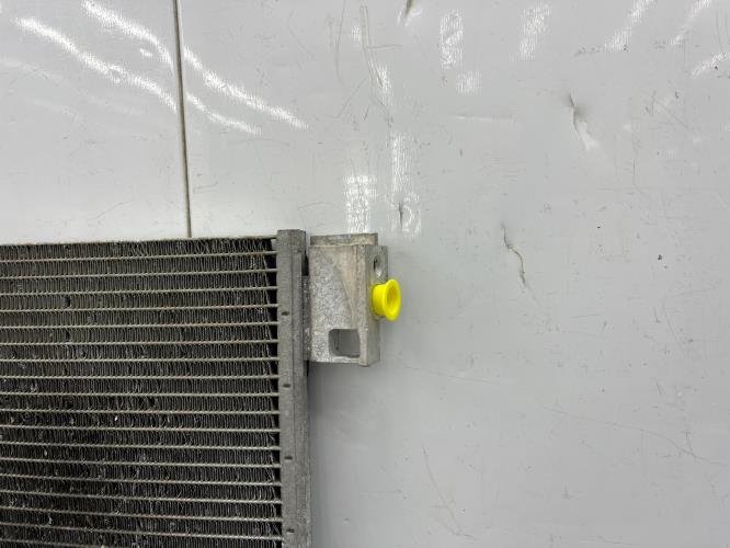 Condenseur de clim NISSAN MICRA 5 Essence