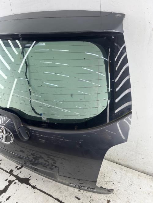 Malle/Hayon arriere TOYOTA AURIS 1 PHASE 1 Diesel